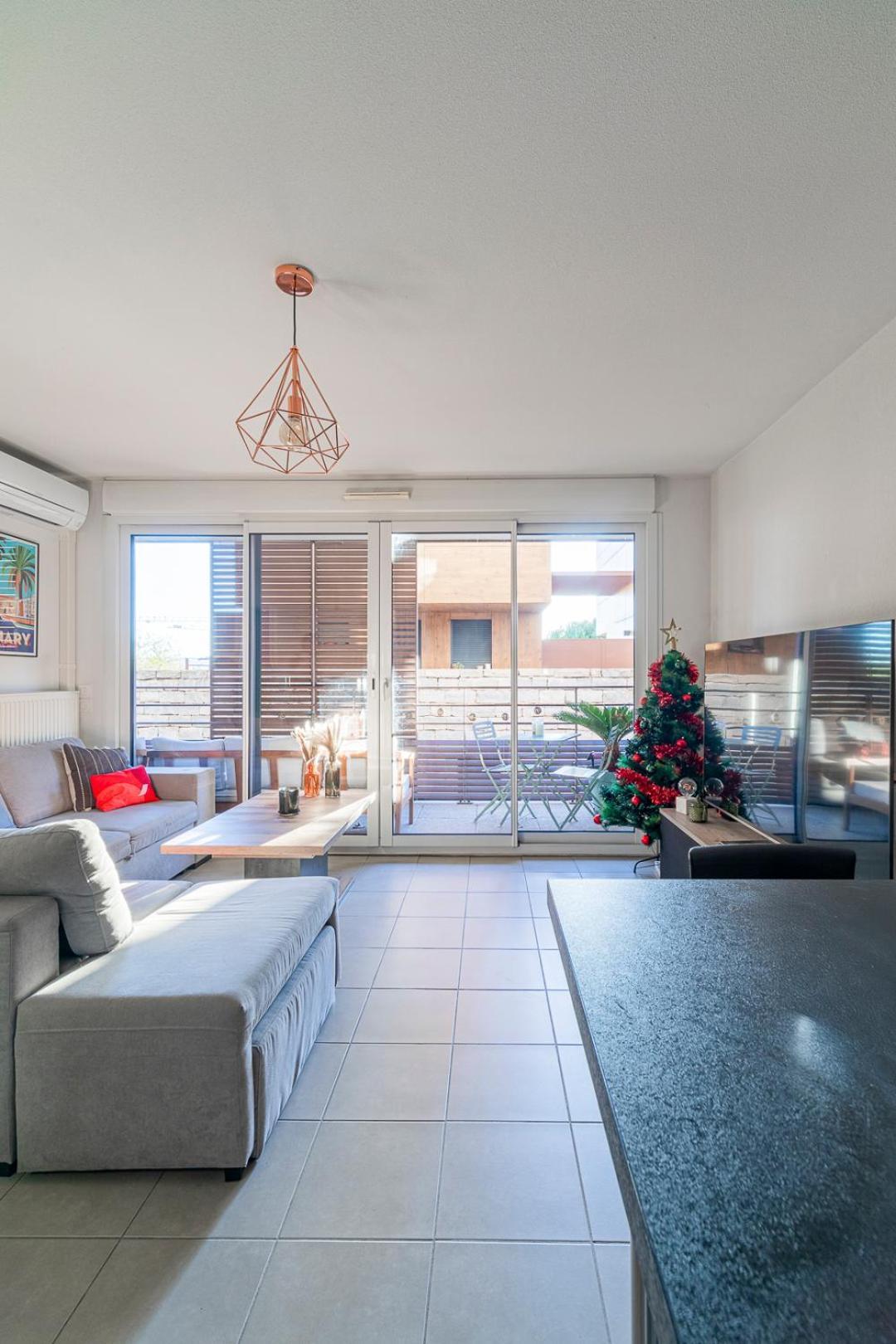 Appartement Charmant Au Porte De Montpellier Saint-Jean-de-Védas Exterior photo